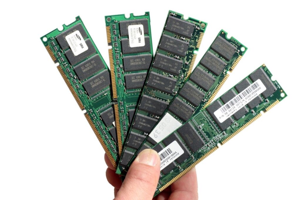 Что такое оперативная память (RAM)